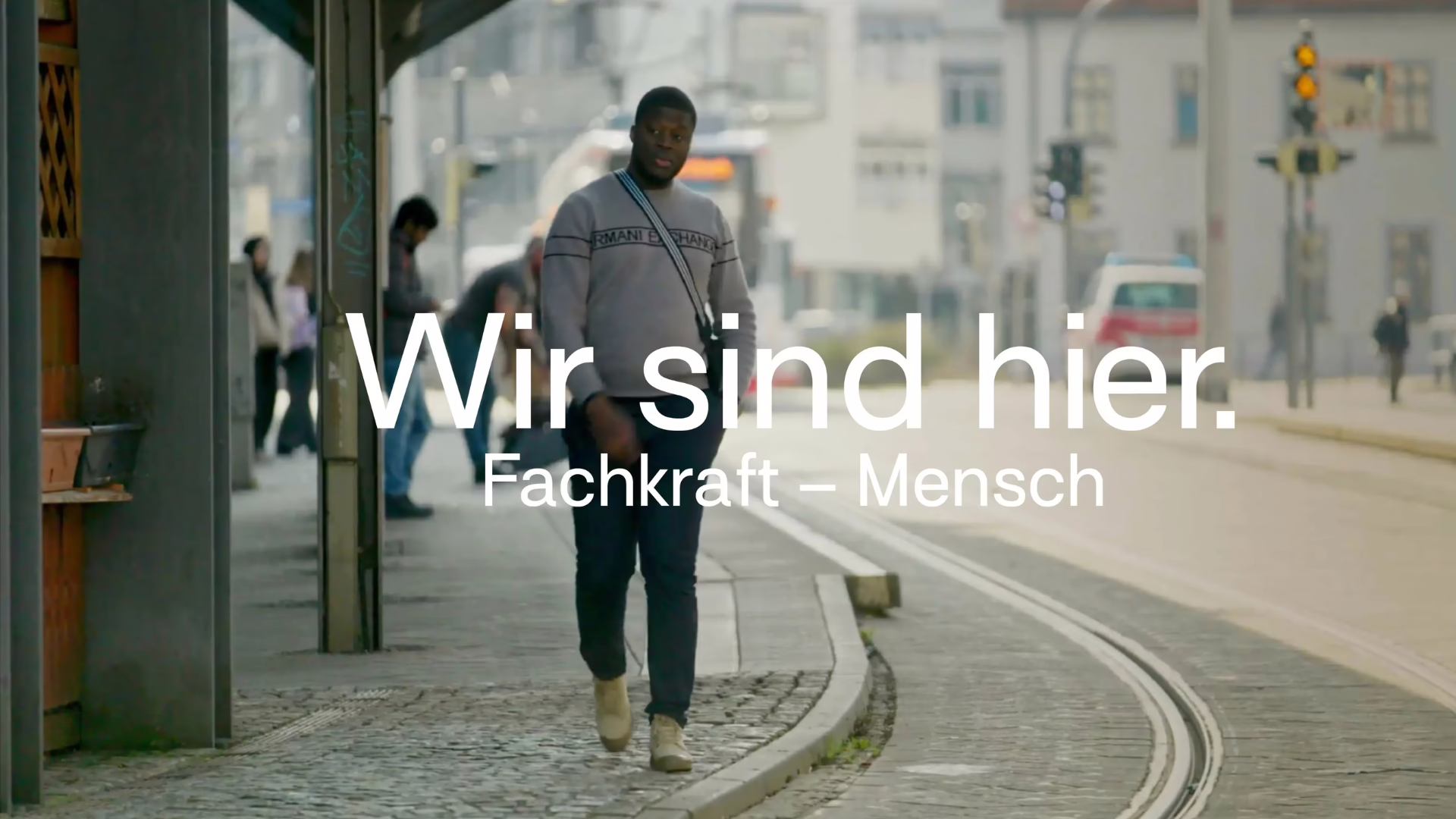"Wir sind hier - Fachkraft Mensch" Film Trailer bild